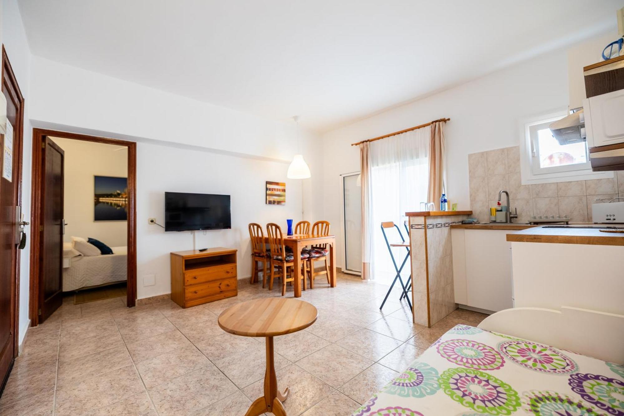 Hostal Doris - Adults Only Colonia de Sant Jordi Habitación foto